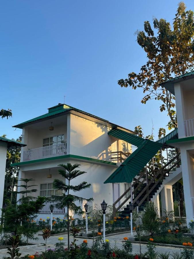 Jaldapara Forest Tourist Lodge Jftl Madari Hat Eksteriør billede