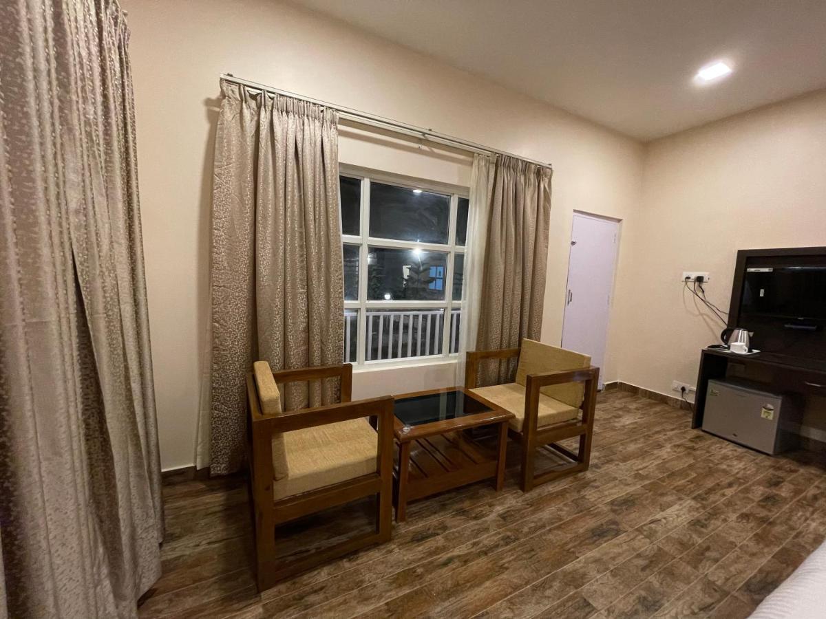 Jaldapara Forest Tourist Lodge Jftl Madari Hat Eksteriør billede