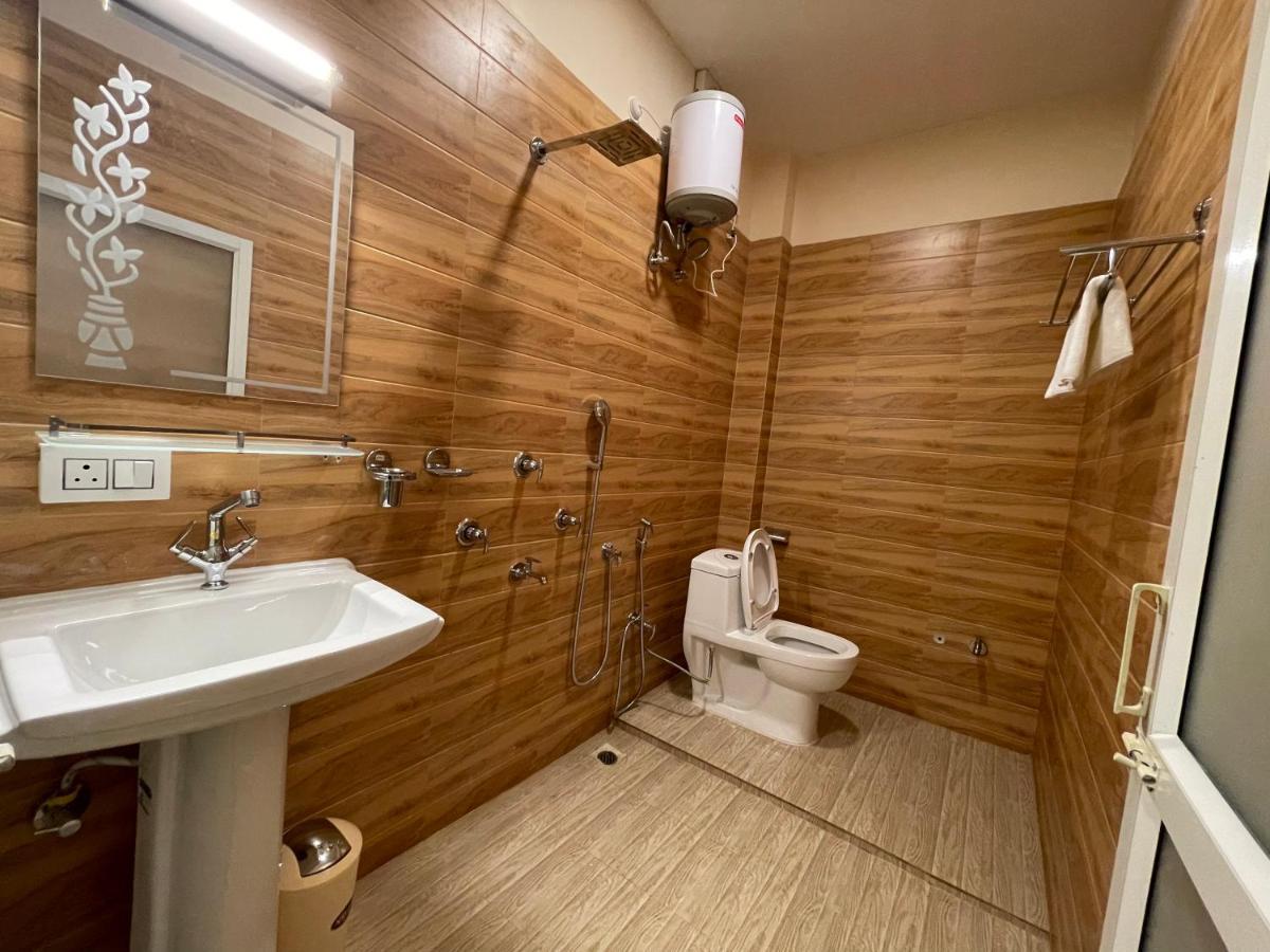 Jaldapara Forest Tourist Lodge Jftl Madari Hat Eksteriør billede