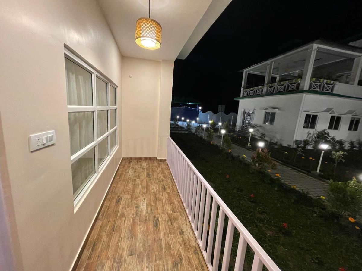 Jaldapara Forest Tourist Lodge Jftl Madari Hat Eksteriør billede
